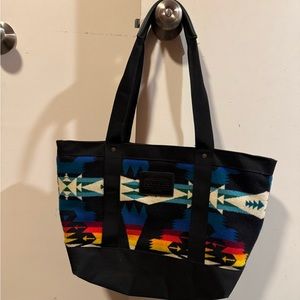 Pendleton Zip Tote in Tucson
